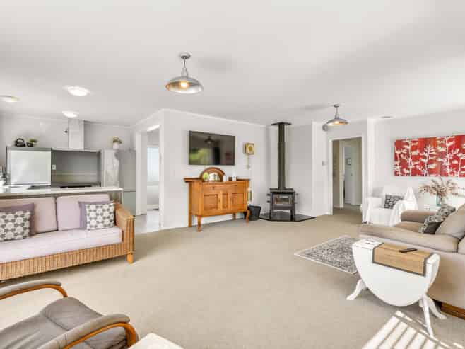 108 Thomas Street, Waikouaiti