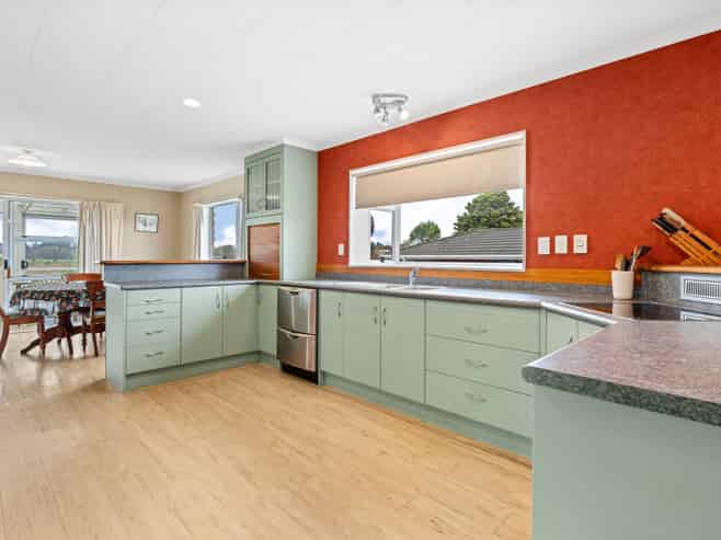 62 Kawiu Road, Levin