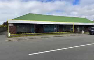 Suburban Shop/Office - 'Parklands Mall'