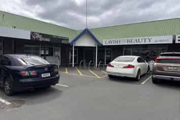 Suburban Shop/Office - 'Parklands Mall'