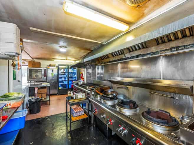 PRIME QUEENS ROAD INVESTMENT
