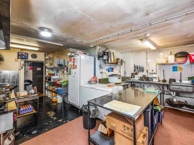 PRIME QUEENS ROAD INVESTMENT
