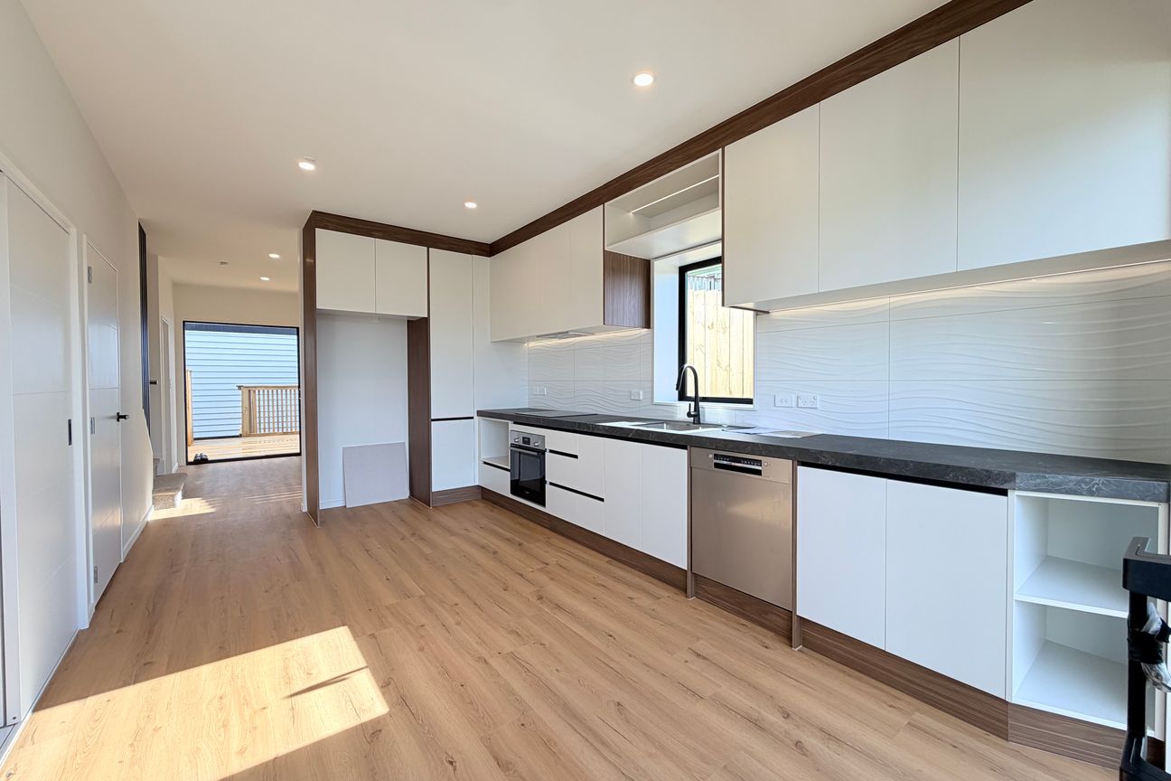 Last 1 Duplex. CCC & Title Ready. Offer Now - Widok 3