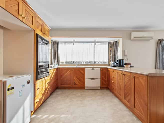 2/1 Nelson Street, Papakura