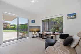 26 Manor Park Drive, Pyes Pa