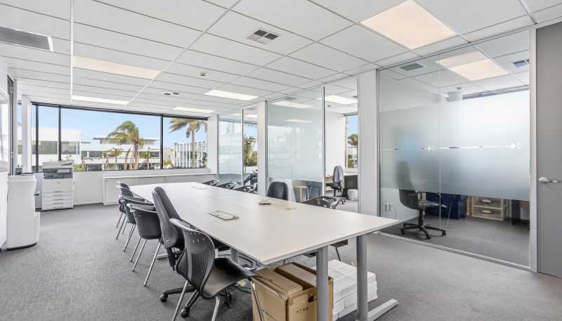 E6/4 Orbit Drive, Albany