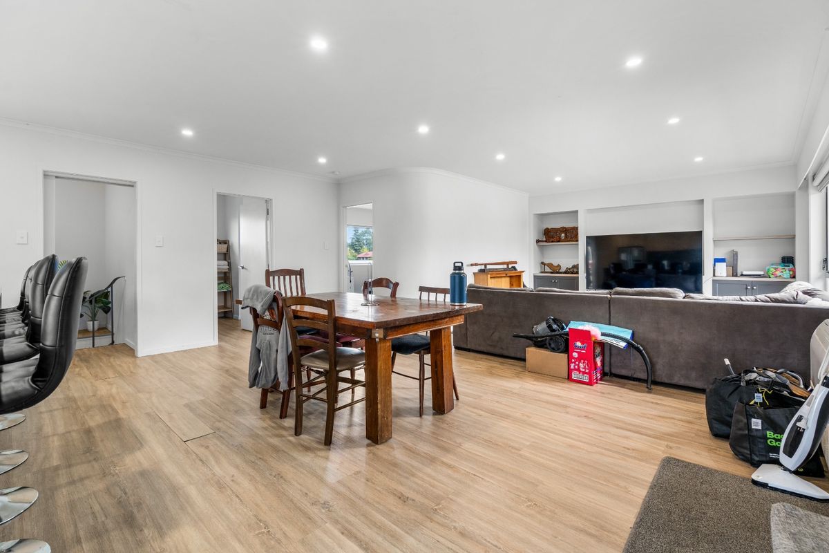 Spacious Living in Te Rapa - Widok 5