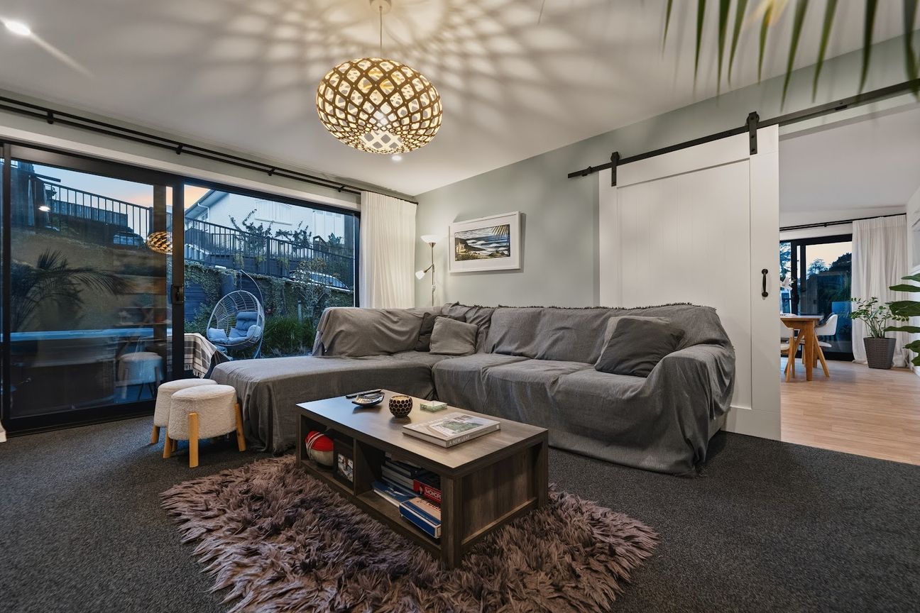 Contemporary Sophistication & Precision Design - Widok 6