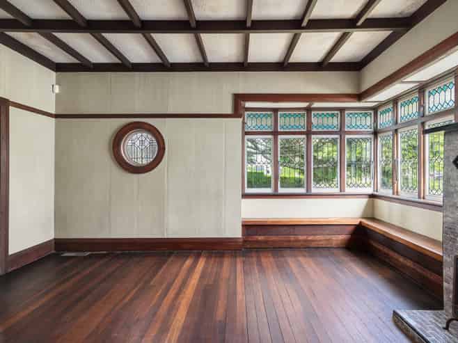 54 Lloyd Avenue, Mount Albert