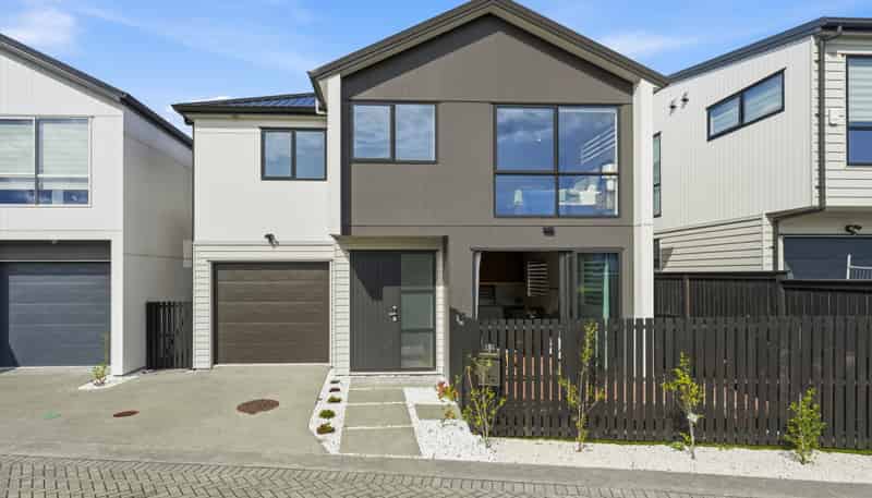 14 Mihi Lane, Hobsonville