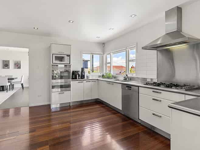 9 Sudeley Street, Orakei