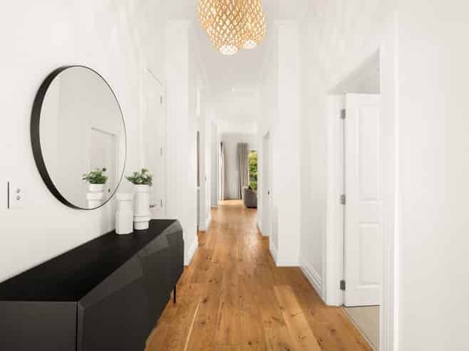 35 Renfrew Avenue, Sandringham