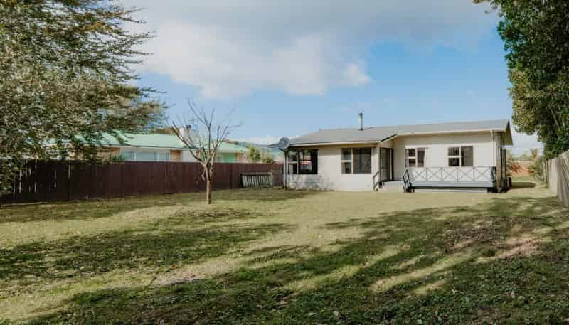 12A John Laughton Place, Whakatane