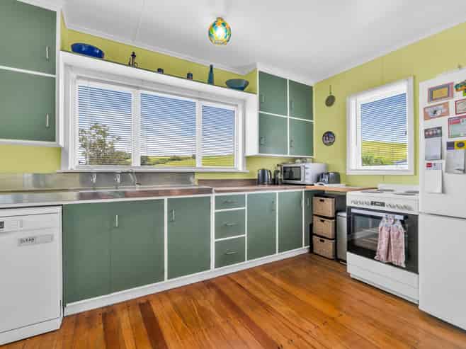 225 Bridge Street, Eltham