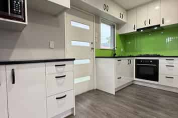 A/4 Beaubank Road, Kelston