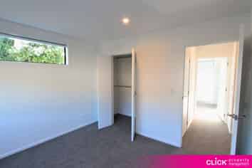 11 Edmund Anscombe Place, Caversham