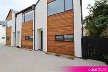 11 Edmund Anscombe Place, Caversham