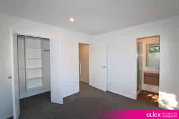 11 Edmund Anscombe Place, Caversham