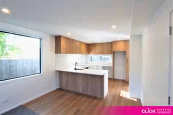 11 Edmund Anscombe Place, Caversham