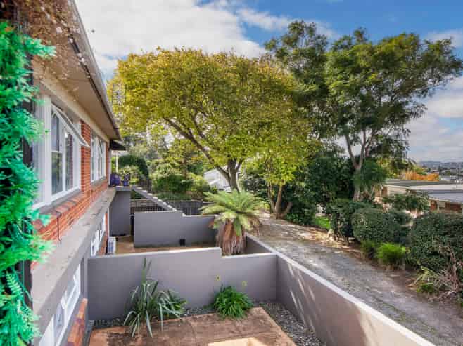 1-6/63E Owairaka Avenue, Mount Albert