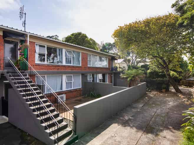 1-7/63E Owairaka Avenue, Mount Albert