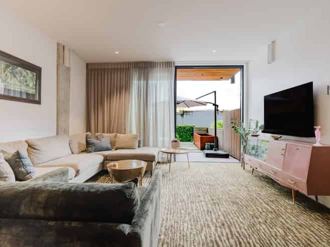 1/109 Clyde Street, Hamilton East