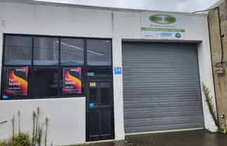 Convenient size in prime Petone