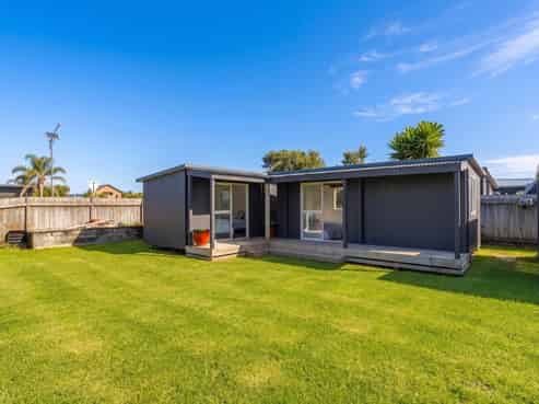157 Harbour Drive, Matarangi