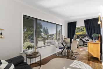 22 Tawa Street, Eastbourne