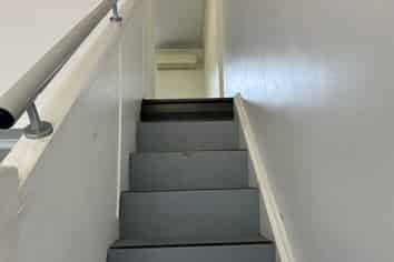 Boutique Clive Square for lease