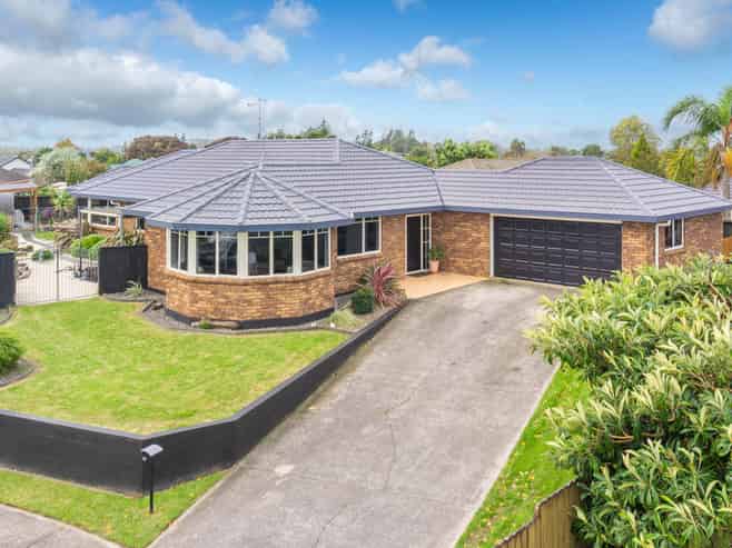 12 Flora Way, Rototuna