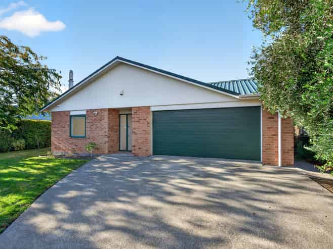 50 Frederick Street, Carterton