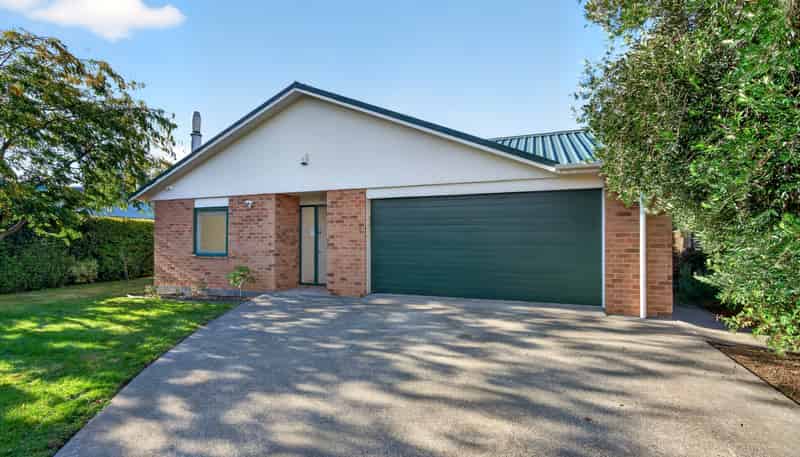 50 Frederick Street, Carterton