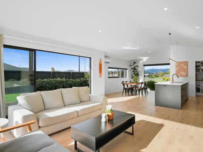 13 Halpin Drive, Lincoln