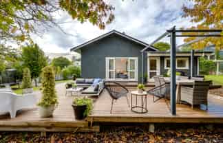 52 Palmerston Road, Havelock North