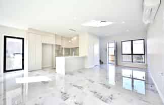 14/21 Hazards Road, Weymouth