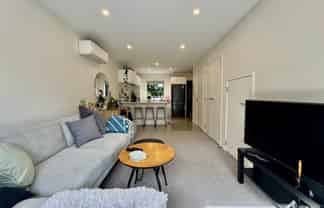 5/8 Valron Road, Te Atatu South