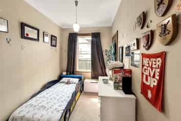 110 Savage Crescent, West End