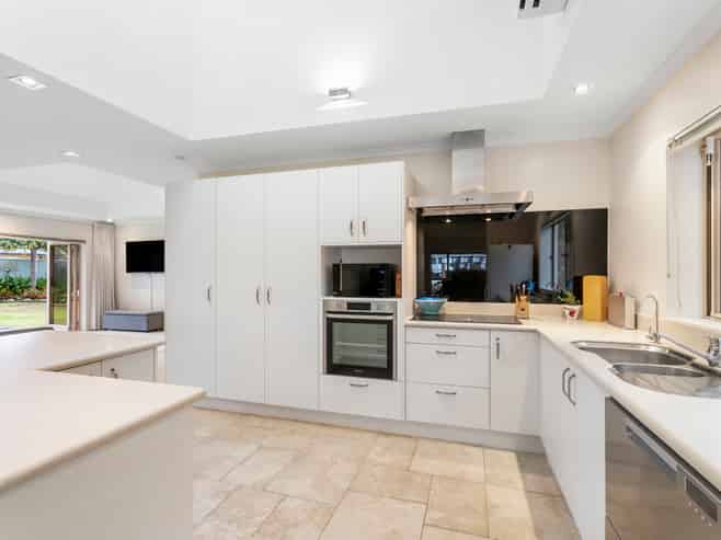 5 Optimist Place, West Harbour