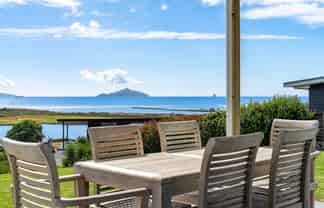 11C Seascape Crescent, Waipu