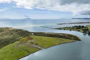 11C Seascape Crescent, Waipu