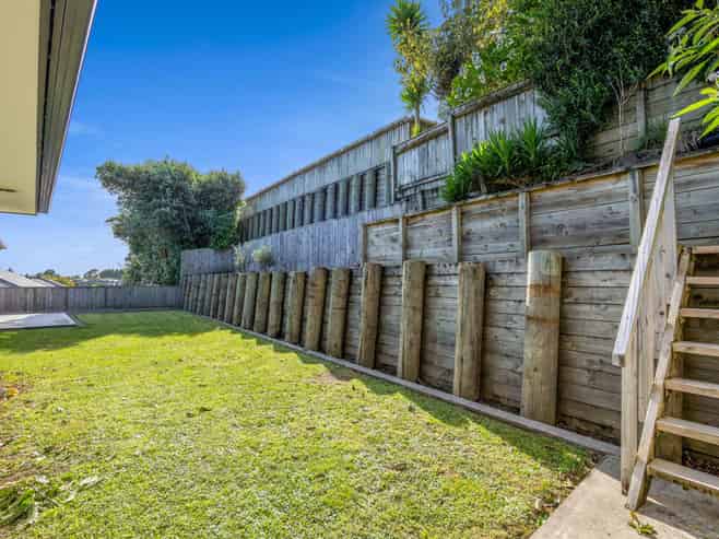 2 Frederick Place, Whalers Gate