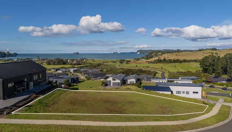 54 Discovery Drive, Whitianga