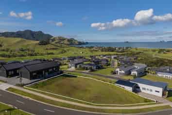 54 Discovery Drive, Whitianga