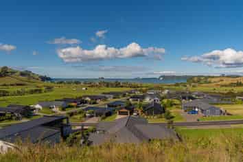 64 Discovery Drive, Whitianga