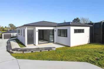 9A Collingwood Road, Waiuku