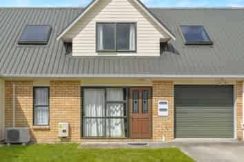 B/12 Jones  Crescent, Melville