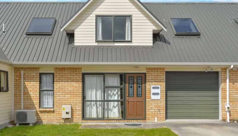 B/12 Jones  Crescent, Melville