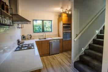 B/12 Jones  Crescent, Melville