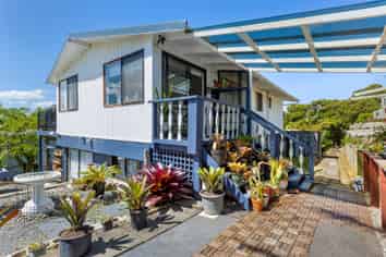 3 Tasman Street, Mangonui